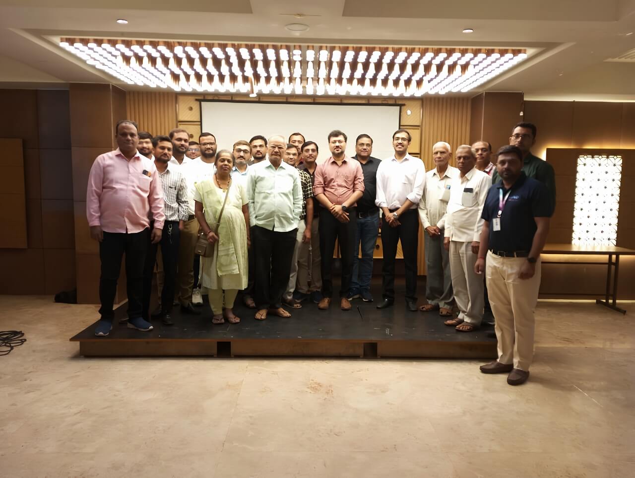 Dr. Bhatt speaking at a medical forum – Conferences & CMEs