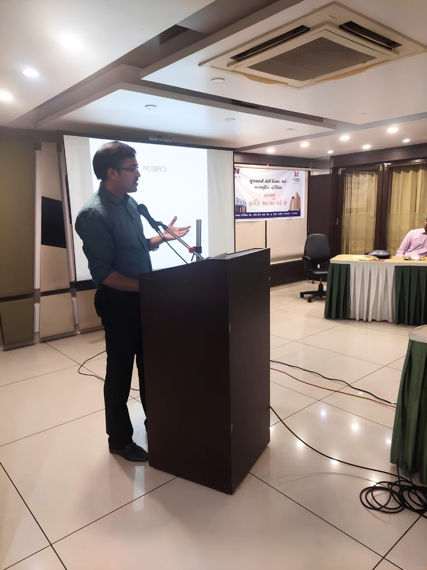 Dr. Bhatt addressing the public on cancer prevention – Awareness & Outreach